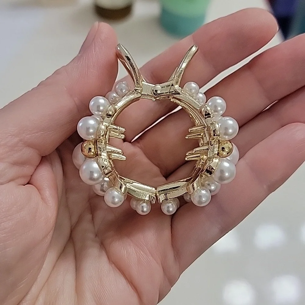 Faux PEARL HAIR CLAW As Bundle (7pc)